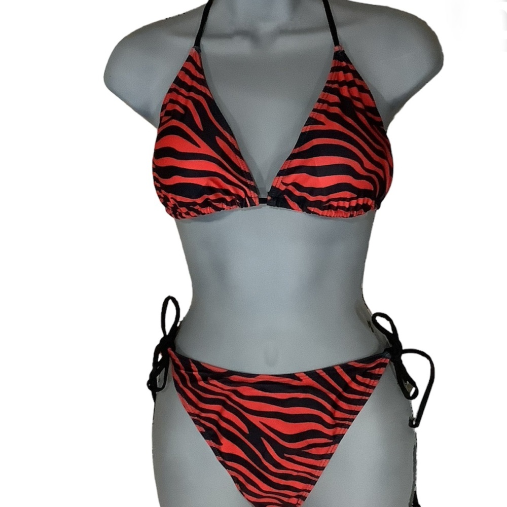 🎉Host Pick🎉 Red & black zebra print bikini. Sz XL. lightly padded. NWT - Picture 3 of 5